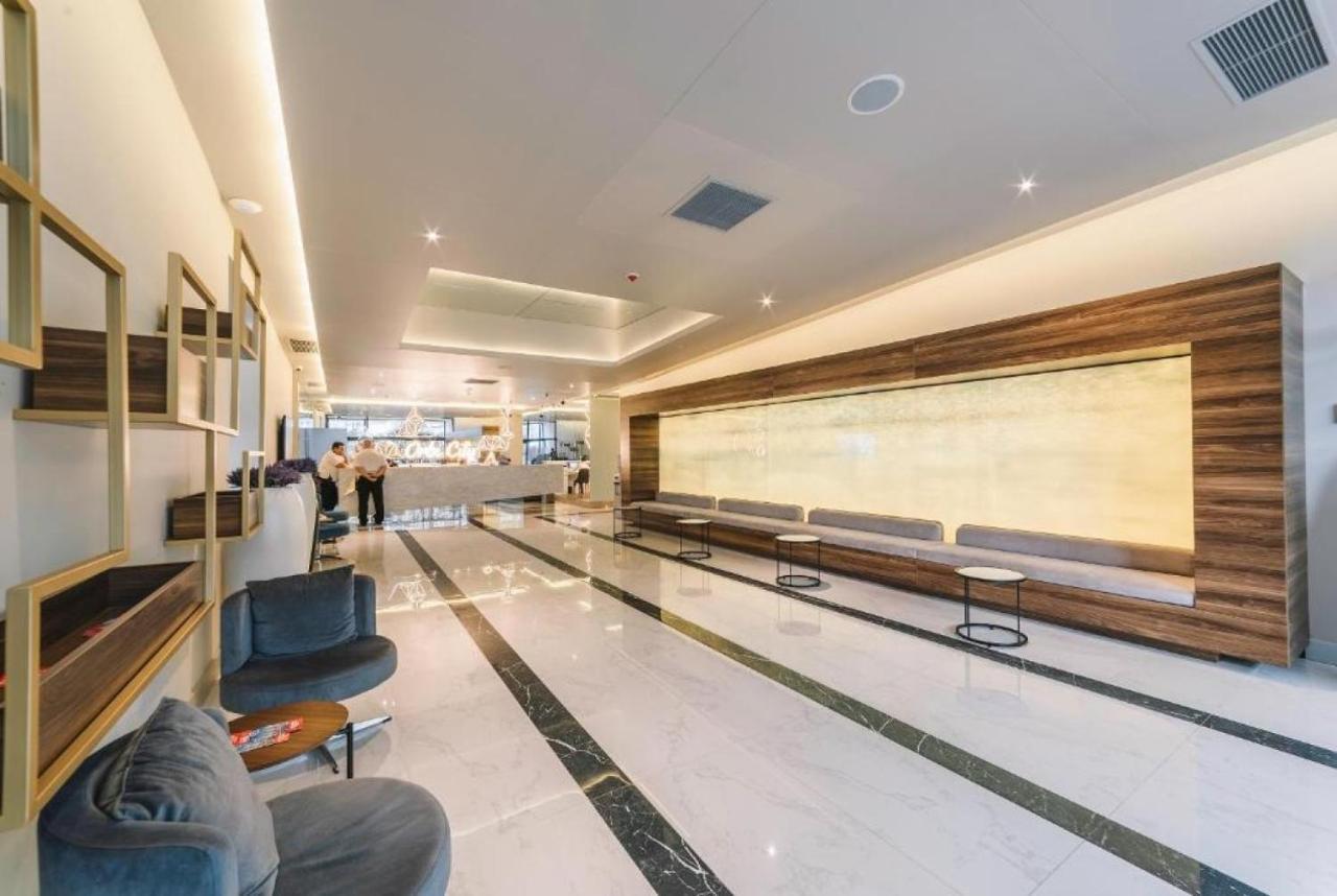 View & More Aparthotel In باتومي المظهر الخارجي الصورة