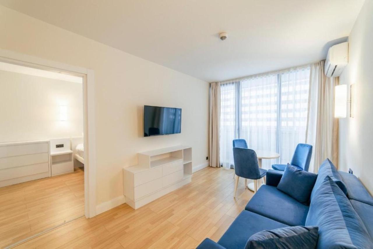 View & More Aparthotel In باتومي المظهر الخارجي الصورة
