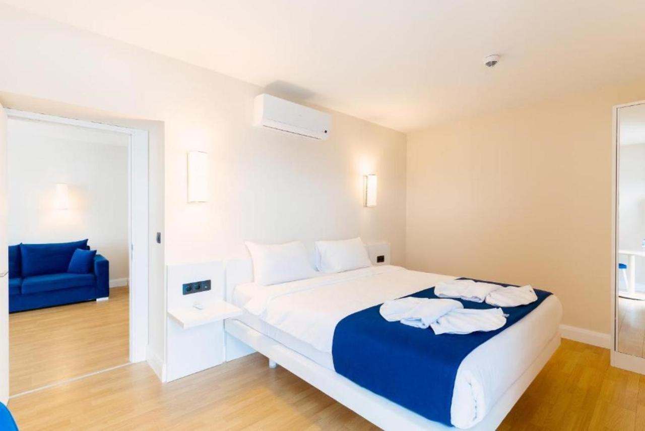 View & More Aparthotel In باتومي المظهر الخارجي الصورة
